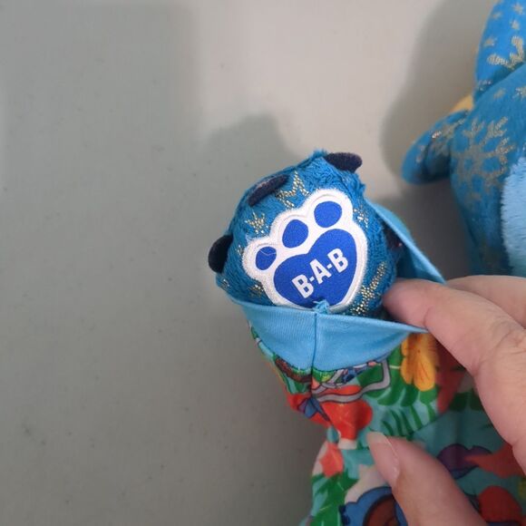 Build a Bear Disney Snowflake Shine Stitch Holiday Collection Gold sleeper slipp - Picture 6 of 6